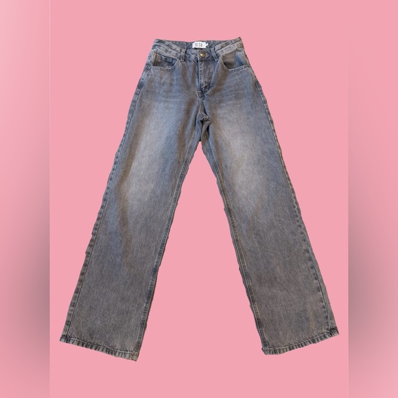 city beach Denim - City Beach Straight Leg Mid Rise Grey Jeans